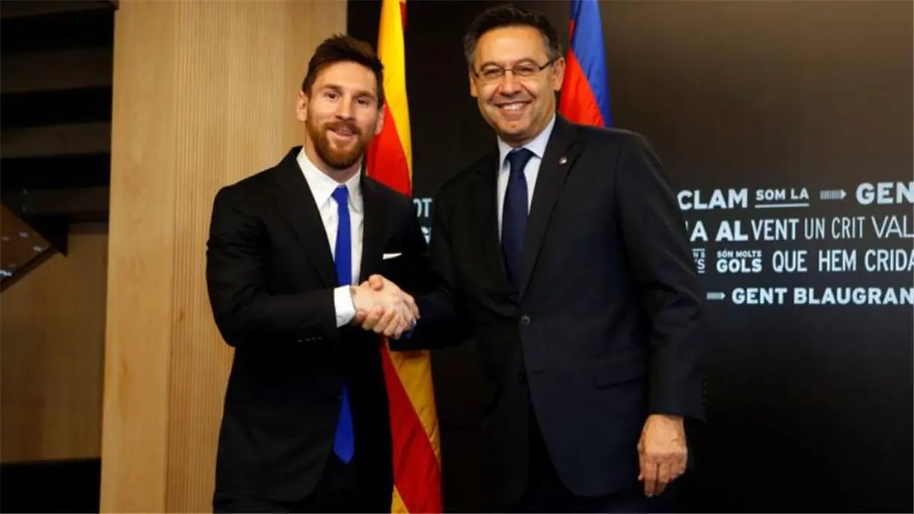 بارتوميو: تمسكت بتجديد عقد ميسي.. ونادٍ سعى لضمه بـ 400 مليون يورو